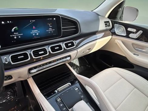 Used 2022 Mercedes-Benz GLE 350 4MATIC image 25