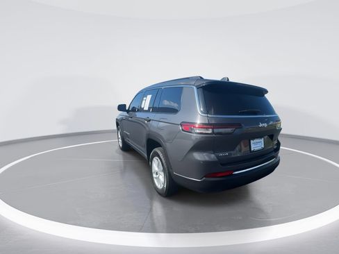 Used 2025 Jeep Grand Cherokee L Laredo AWD/4WD image 6