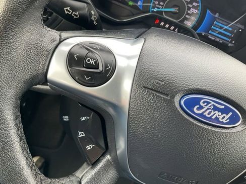 Used 2017 Ford C-MAX SE image 10