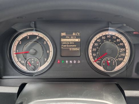 Used 2017 RAM 1500 Express w/ Express Value Package AWD/4WD image 26