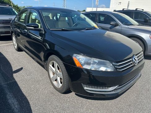 Used 2013 Volkswagen Passat 2.5 SE FWD image 5