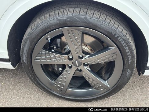 Used 2022 Genesis GV70 3.5T Sport w/ Sport Prestige Package image 10