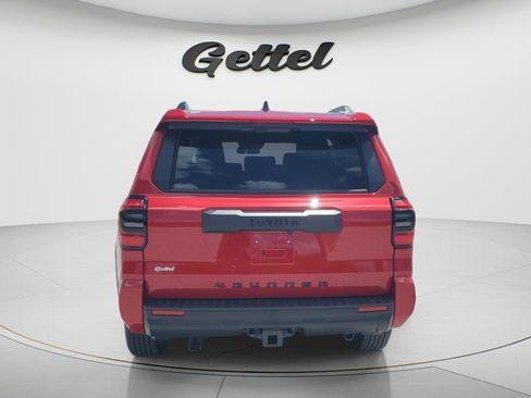 Used 2026 Toyota 4Runner SR5 RWD image 5