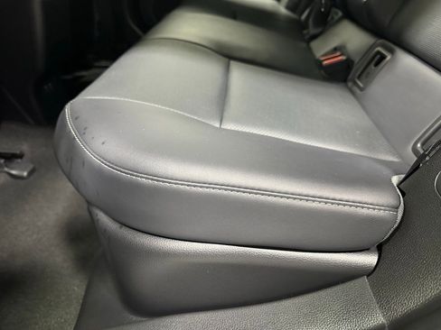 Used 2025 Toyota Prius XLE image 46