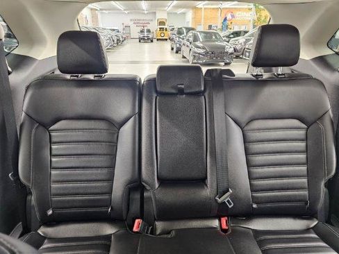 Used 2024 Ford Edge SEL AWD/4WD image 35