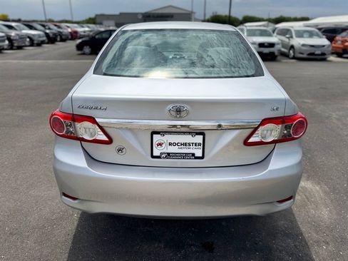 Used 2012 Toyota Corolla LE FWD image 41