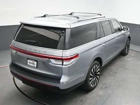 Used 2023 Lincoln Navigator L Black Label image 28