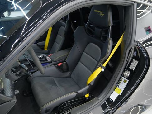 Used 2025 Porsche 911 GT3 RS RWD image 40