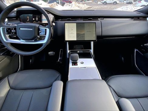 New 2026 Land Rover Range Rover Long Wheelbase SE image 5