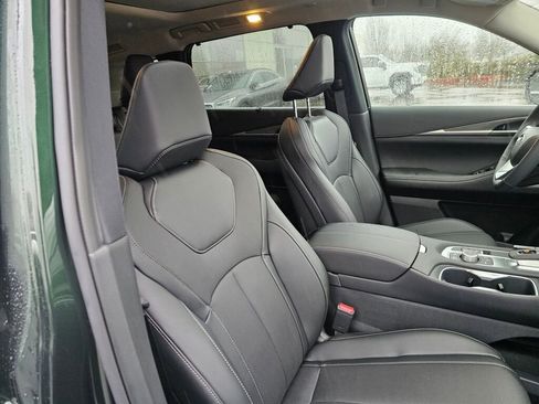 New 2026 INFINITI QX60 Luxe image 12