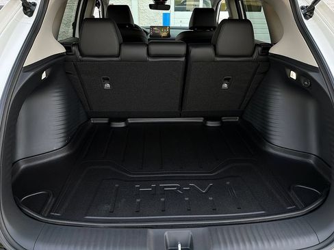 Used 2026 Honda HR-V EX-L image 32