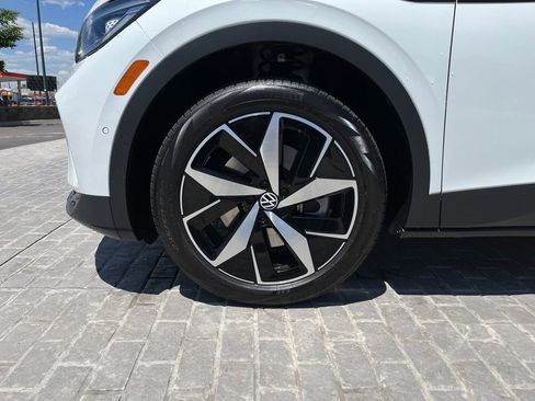 Certified 2023 Volkswagen ID.4 Pro S AWD/4WD image 29