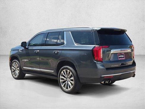Used 2021 GMC Yukon Denali w/ Denali Premium Package AWD/4WD image 8