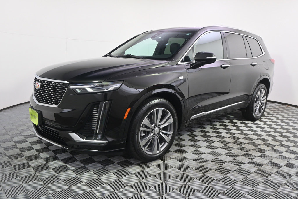 Used 2025 Cadillac XT6 Premium Luxury w/ LPO, Floor Liner Package AWD/4WD image 2
