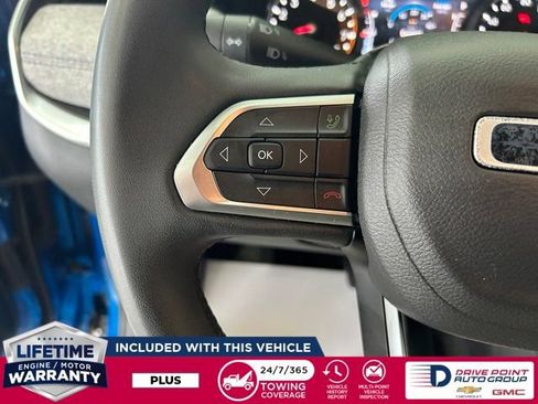 Used 2024 Jeep Compass Latitude AWD/4WD image 17