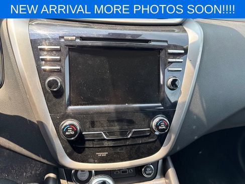Used 2022 Nissan Murano SV w/ SV Midnight Edition Package AWD/4WD image 14