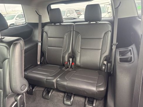 Used 2020 GMC Acadia SLT image 22