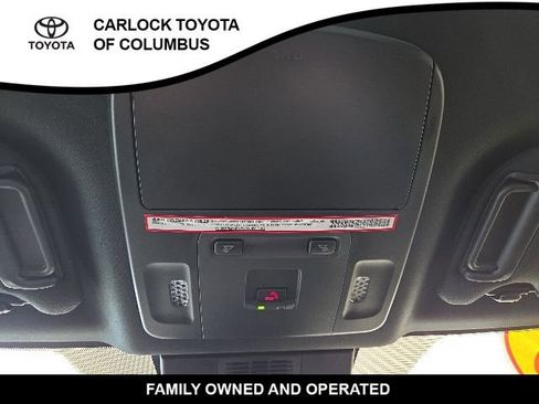 Used 2025 Toyota Camry SE w/ Convenience Package FWD image 28