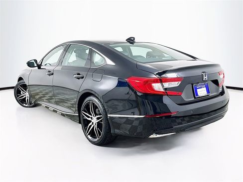 Certified 2022 Honda Accord Touring image 6
