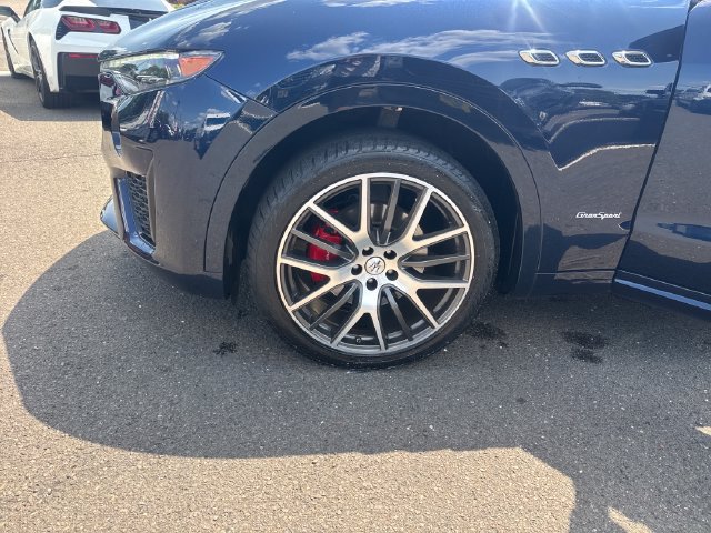 Used 2021 Maserati Levante GranSport AWD/4WD image 28