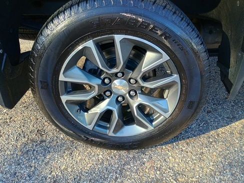 Used 2023 Chevrolet Silverado 1500 LT w/ Protection Package image 11