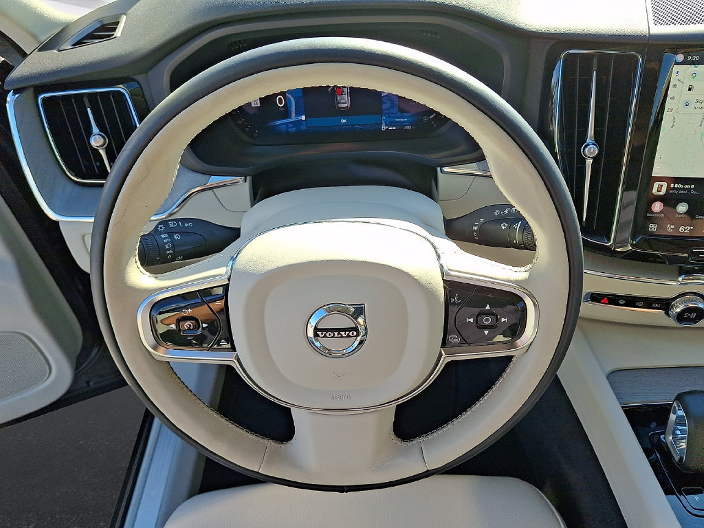 Certified 2024 Volvo XC60 B5 Plus w/ Protection Package Premier AWD/4WD image 22