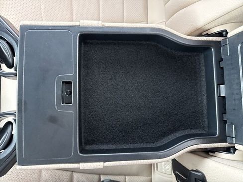 Used 2021 Mercedes-Benz C 300 4MATIC Sedan w/ Premium Package image 16