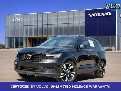 Certified 2025 Volvo XC40 B5 Plus