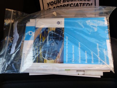 Used 2017 Volkswagen Golf SE image 45