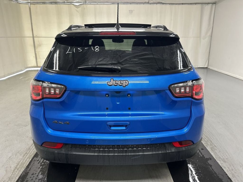 New 2025 Jeep Compass Limited w/ Sun & Sound Group AWD/4WD image 8