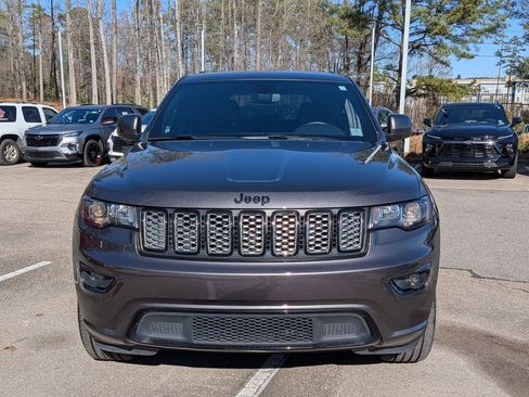 Used 2019 Jeep Grand Cherokee Altitude image 8