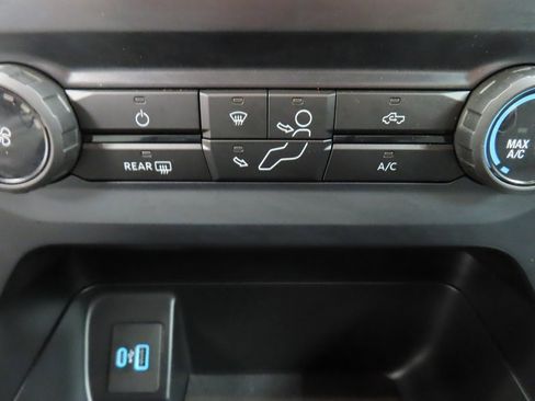 Used 2023 Ford F150 XLT w/ XTR Package image 55