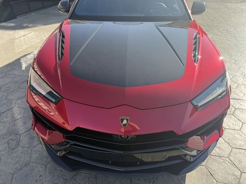 Used 2024 Lamborghini Urus Performante image 9