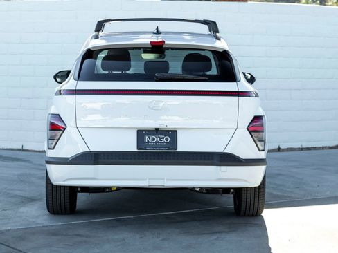 New 2025 Hyundai Kona SEL FWD image 4