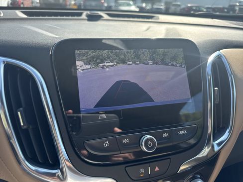 Certified 2024 Chevrolet Equinox Premier w/ LPO, Floor Liner Package AWD/4WD image 22