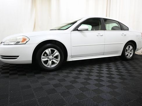 Used 2014 Chevrolet Impala Limited LS image 4