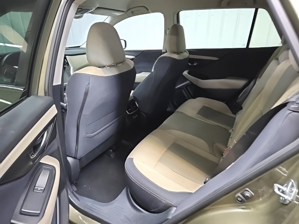 Used 2022 Subaru Outback Premium AWD/4WD image 30
