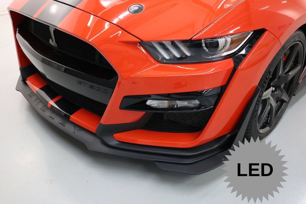 Used 2022 Ford Mustang Shelby GT500 w/ Carbon Fiber Track Pack RWD image 48