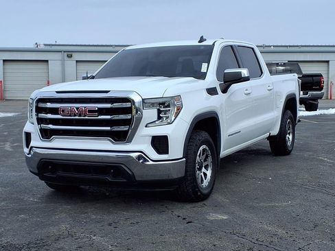 Used 2020 GMC Sierra 1500 SLE w/ SLE Value Package image 2