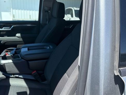 Used 2024 GMC Sierra 1500 Elevation AWD/4WD image 5