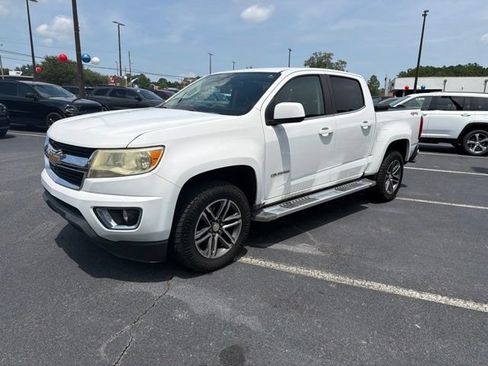 Used 2019 Chevrolet Colorado LT w/ LT Convenience Package AWD/4WD image 2