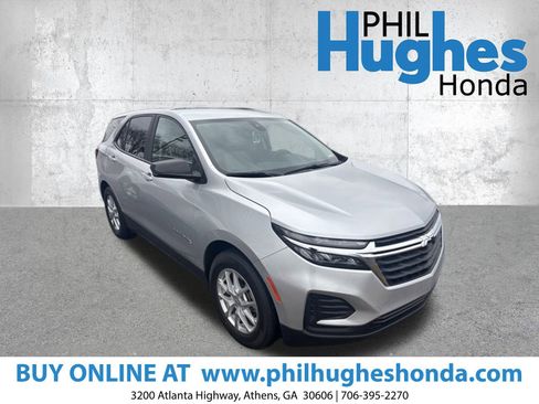 Used 2022 Chevrolet Equinox LS w/ LS Convenience Package image 1