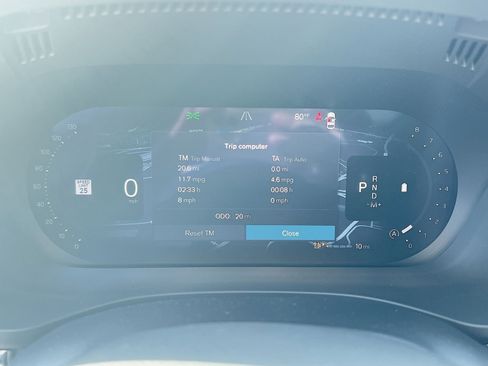 New 2026 Volvo XC60 B5 Ultra w/ Protection Package Premier image 16