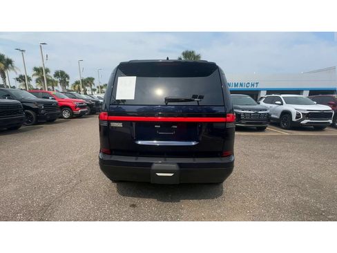 Used 2024 Lexus GX 550 w/ Accessory Package (31) AWD/4WD image 3
