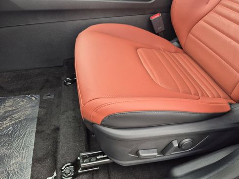 New 2026 Kia Sportage SX Prestige AWD/4WD image 11