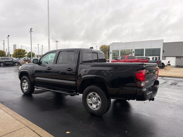Used 2023 Toyota Tacoma SR AWD/4WD image 4