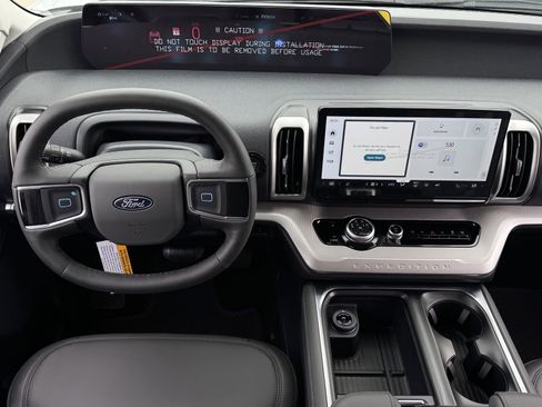 New 2026 Ford Expedition Active RWD image 11