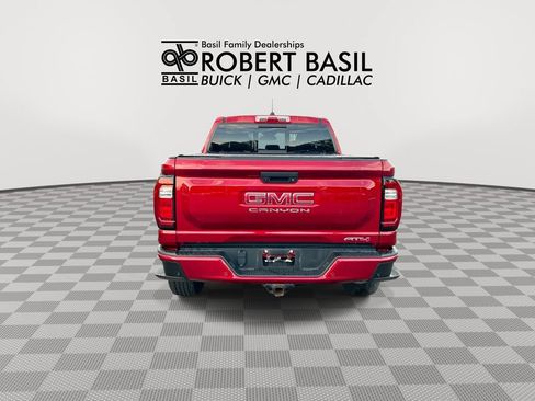 Used 2023 GMC Canyon AT4 w/ AT4 Premium Package AWD/4WD image 7