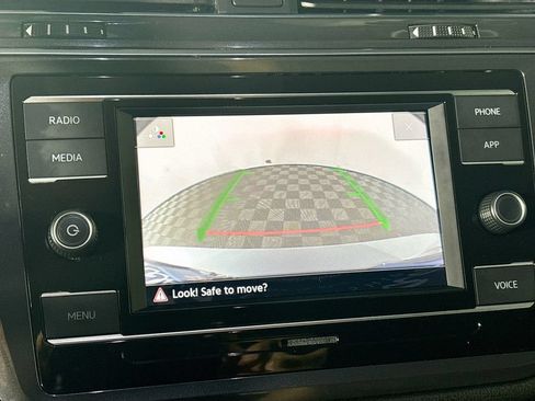 Certified 2023 Volkswagen Tiguan S FWD image 17