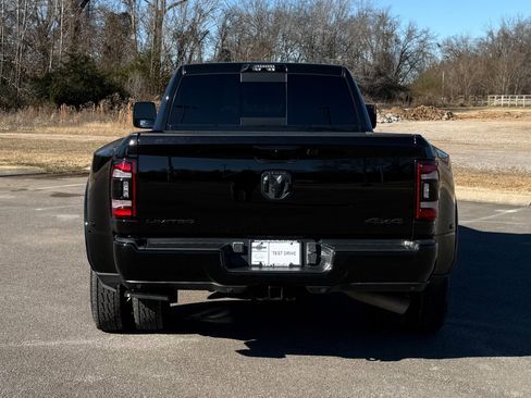 Used 2023 RAM 3500 Limited image 5